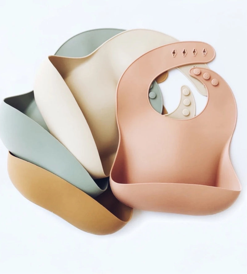 Lion + Lamb The Label Silicon Bib - Beige